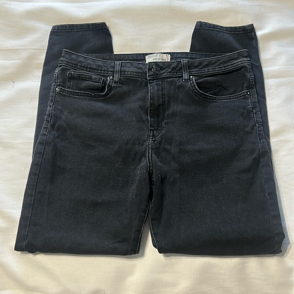 Forever 21 Push up jeans